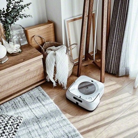 Robotski čistilec tal Braava jet m6 se ozira nazaj po odlično opravljenemu delu. Hvala za delitev ©jk_decor!